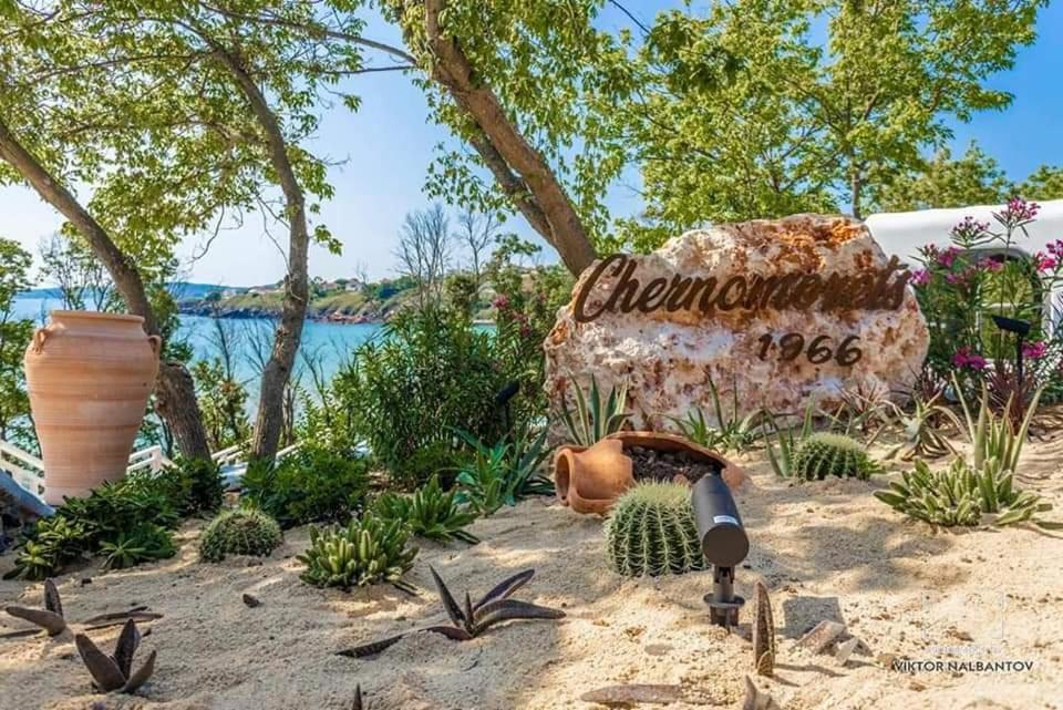 Captain'S Island Deluxe Черноморець Екстер'єр фото